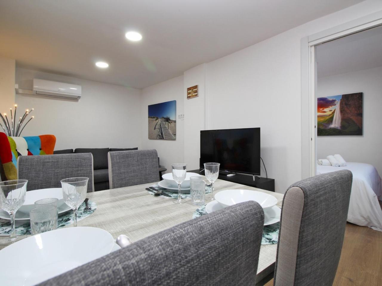 Апартаменты Del Parque Flats Beatas Малага Экстерьер фото